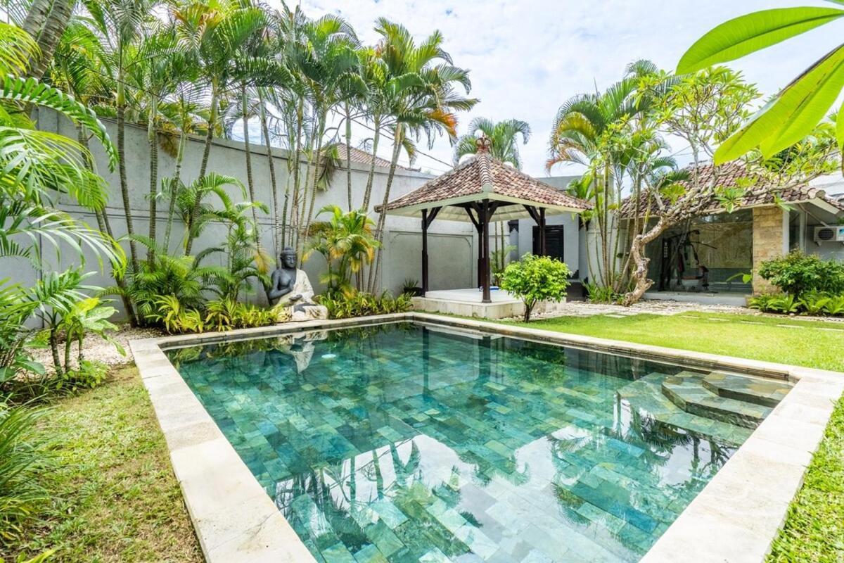 The Hijau Damai Villa Seminyak (Bali)